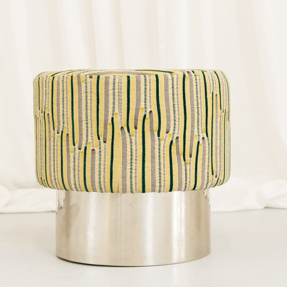 The Della stool