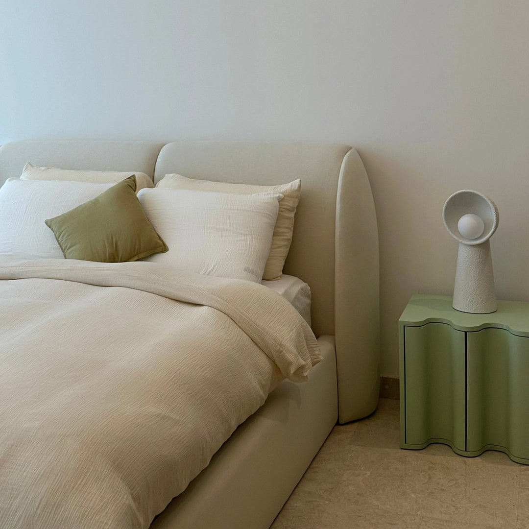 THE ASHLEY BED