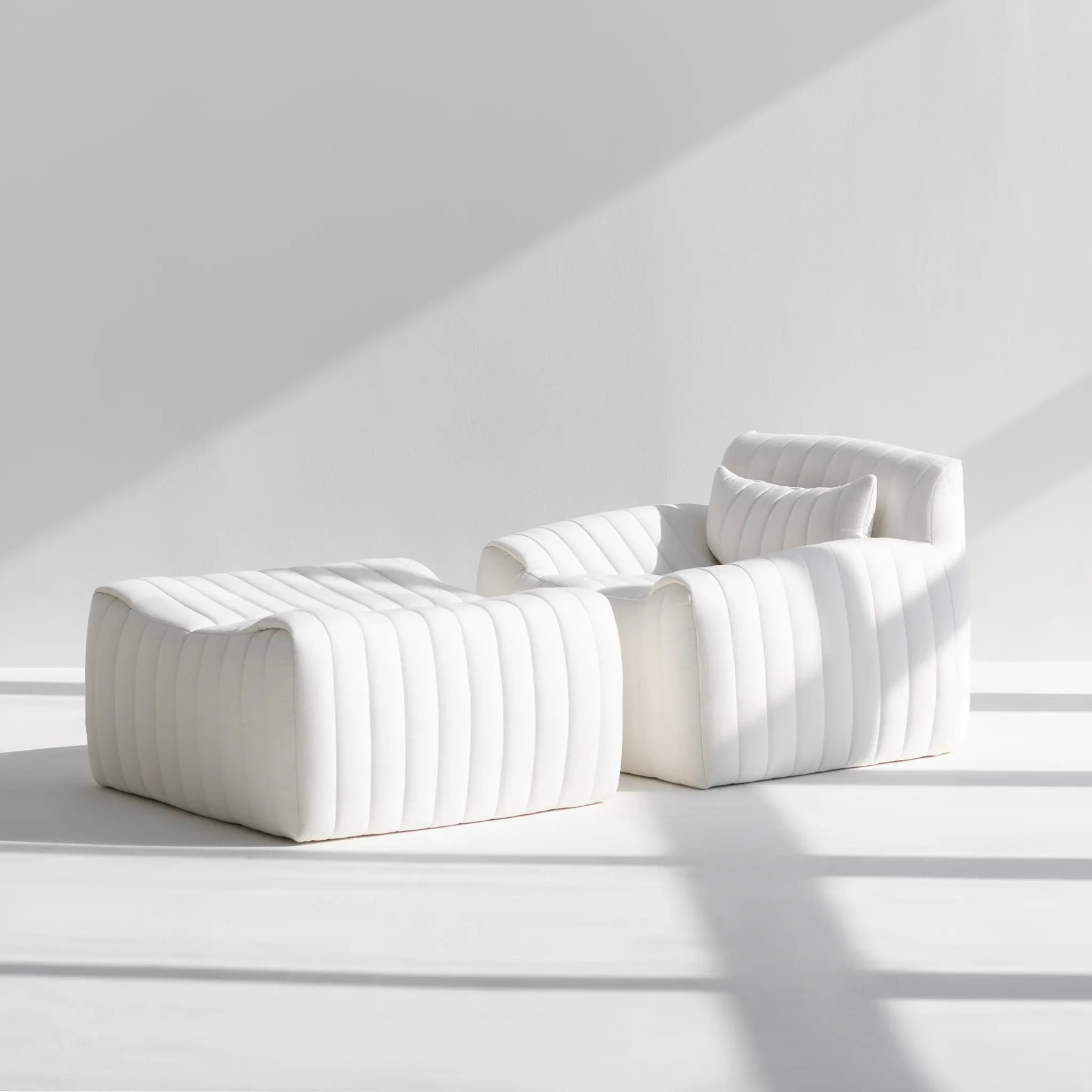 The Wren Ottoman