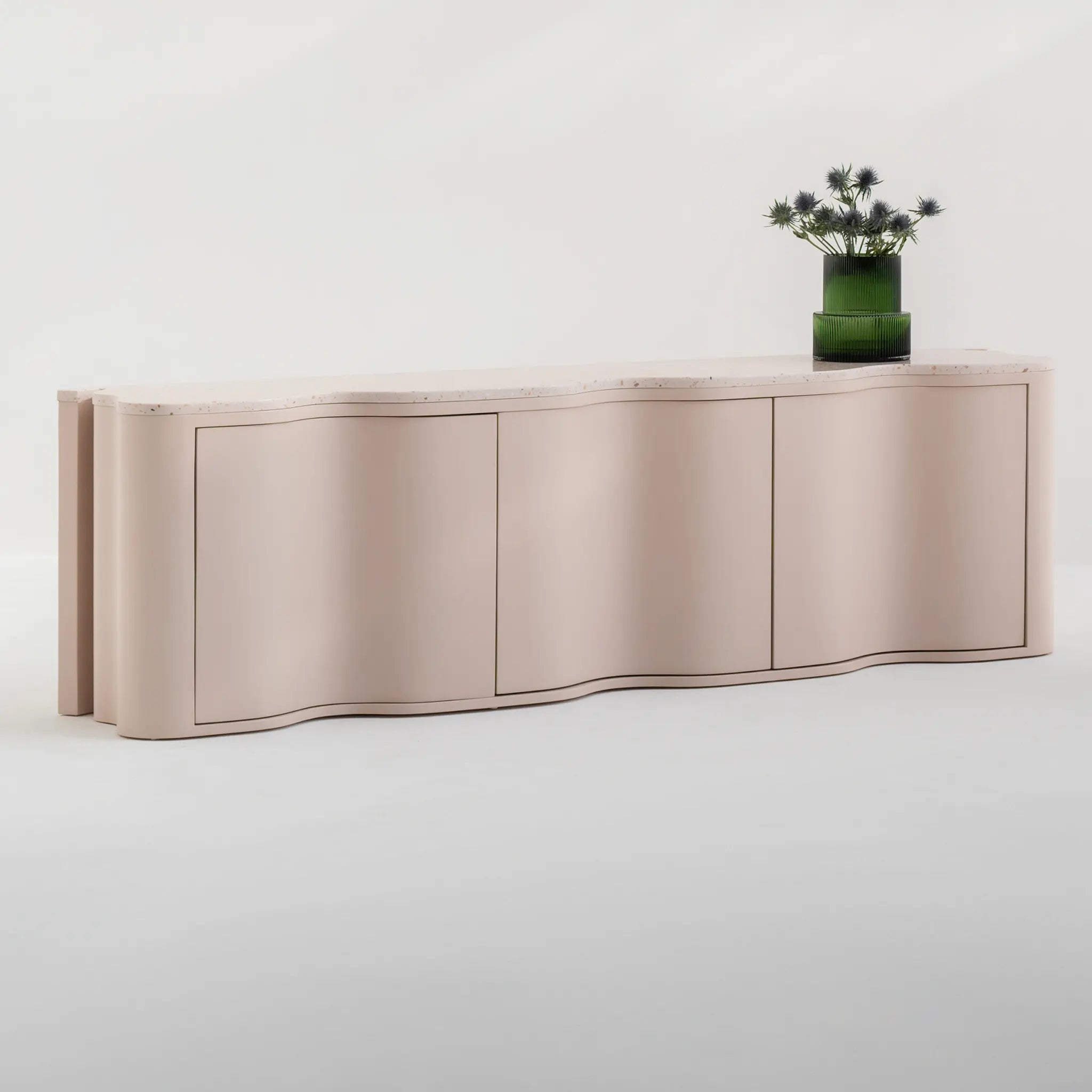 The Kelly TV Unit