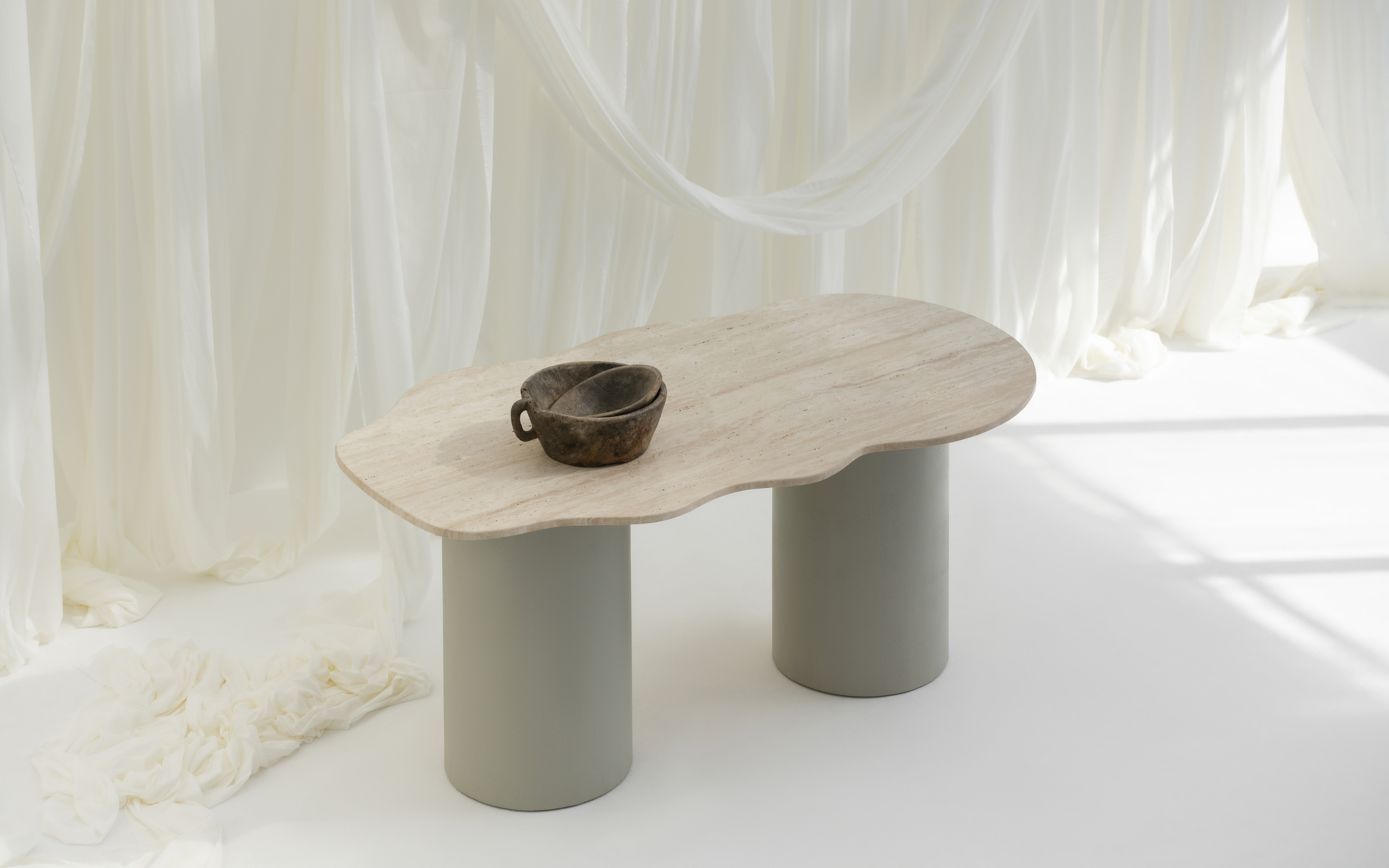 Dinning Table