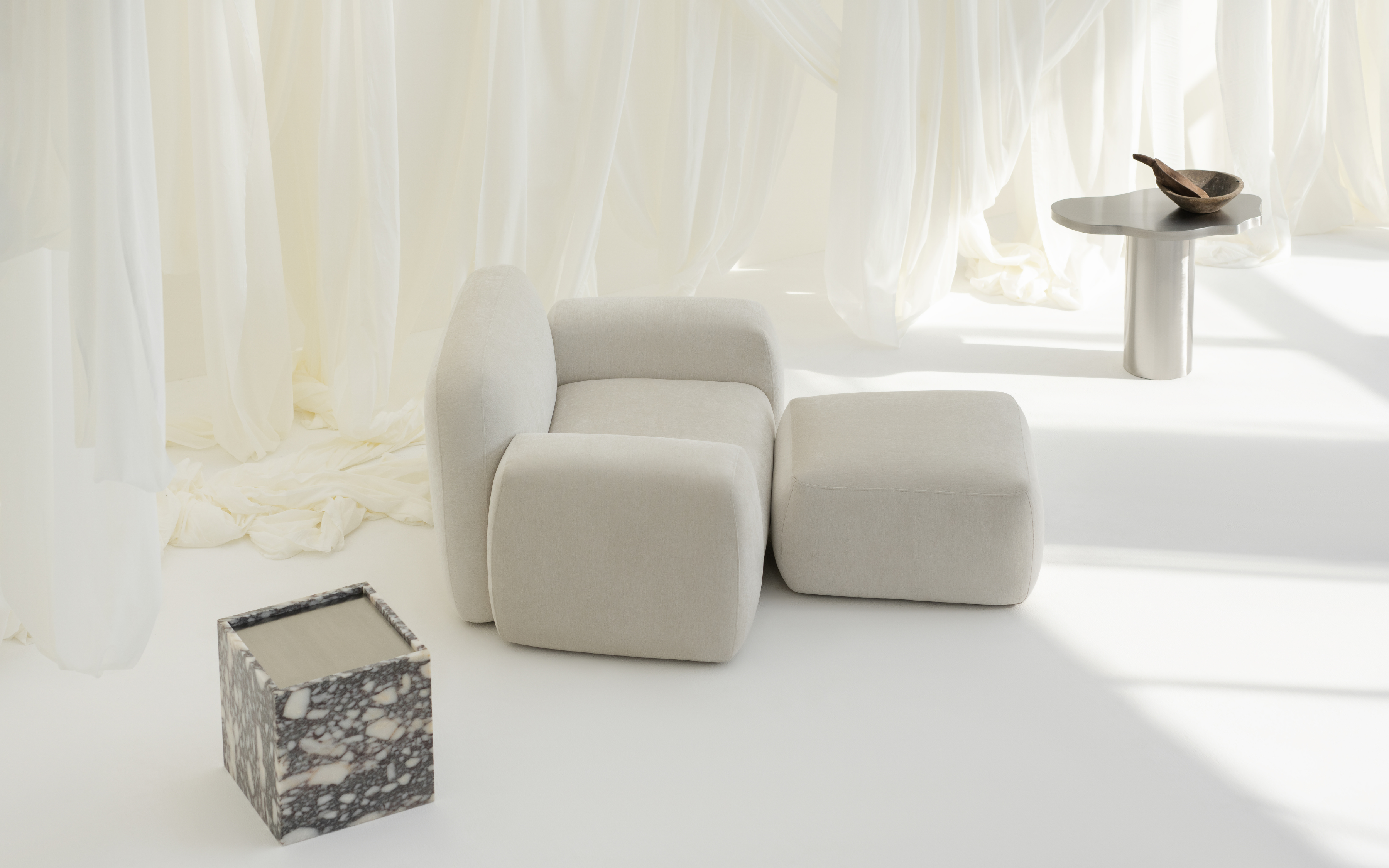 Stools and Poufs