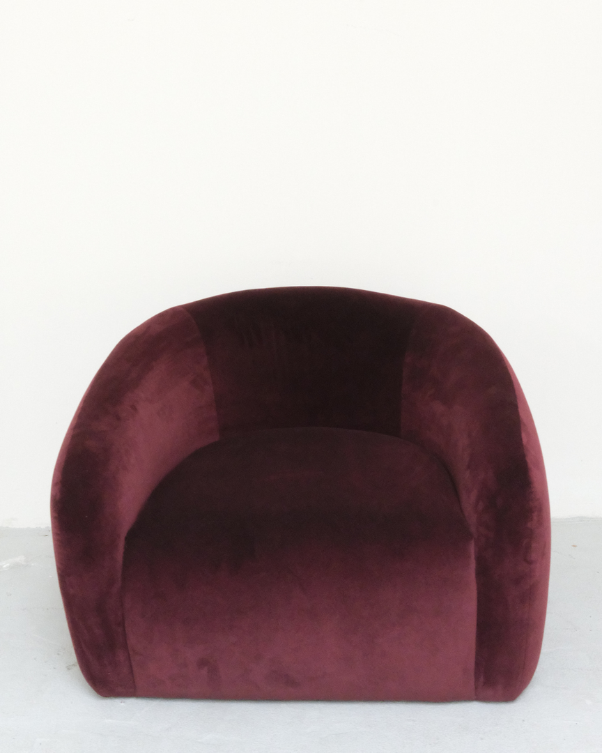Ready to Ship: The James Accent Chair (L.90xW.93xH.80 cm)