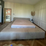 Load image into Gallery viewer, Damien King Size Bed

