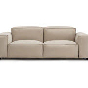 أريكة داميان في الهواء الطلق