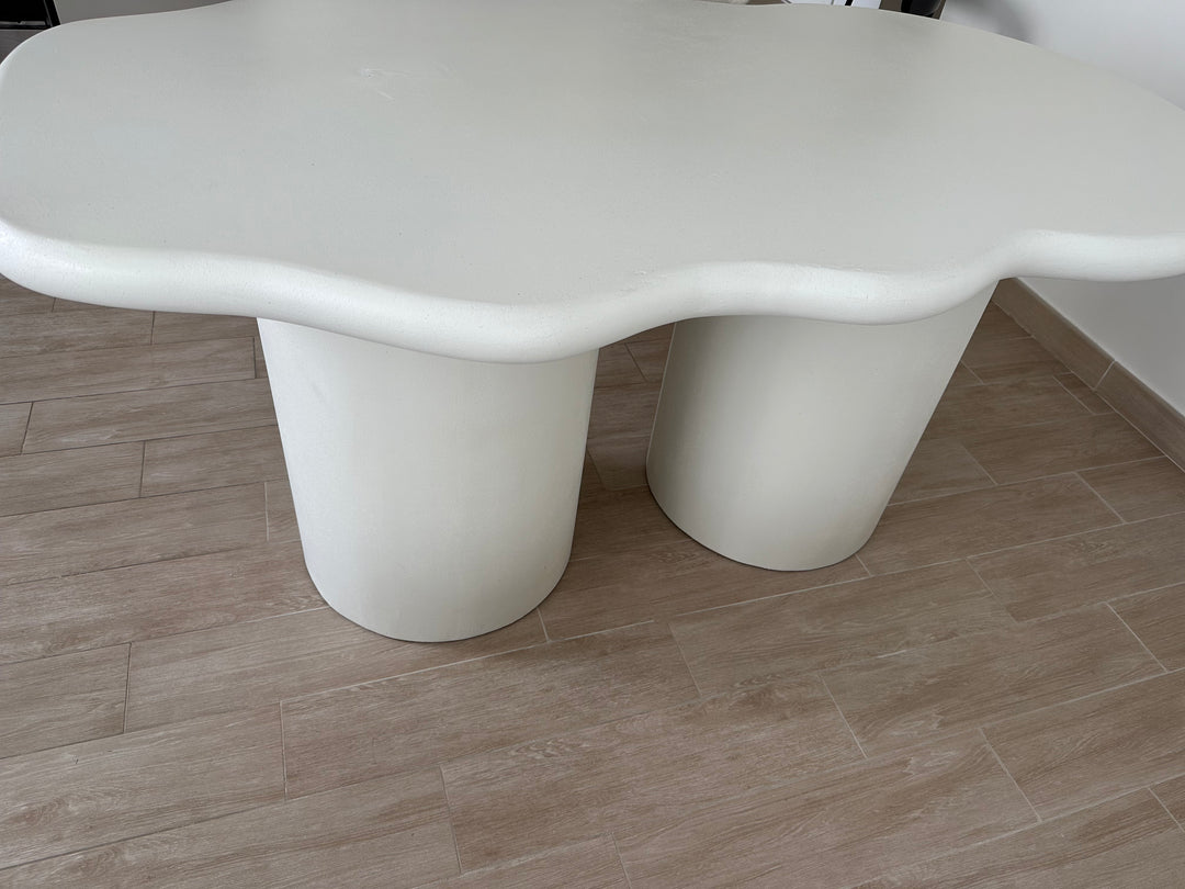 The Victoria Dining Table 4 Seater