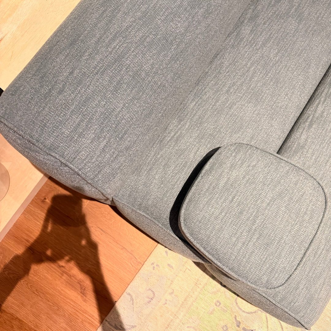 Ready to Ship: The Stallon Straight Sofa (L.180xW.100 cm)