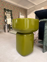 تحميل الصورة إلى عارض المعرض، Ready to Ship: The Oswald Side Table in High Gloss Lacquer Small Size (L.35xW.35xH.52 cm)
