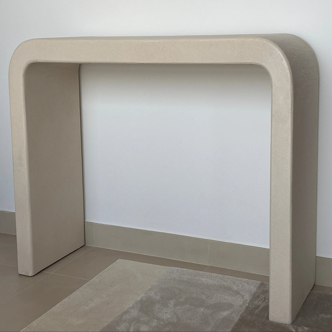Richard microplaster console- PRELOVED