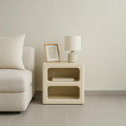 طاولة سرير ألبرت في microplaster