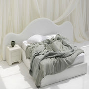 The Belinda Bed