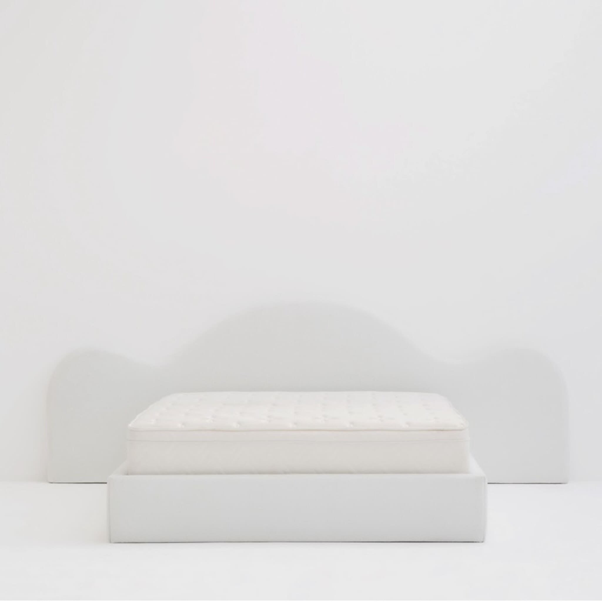 The Belinda Bed