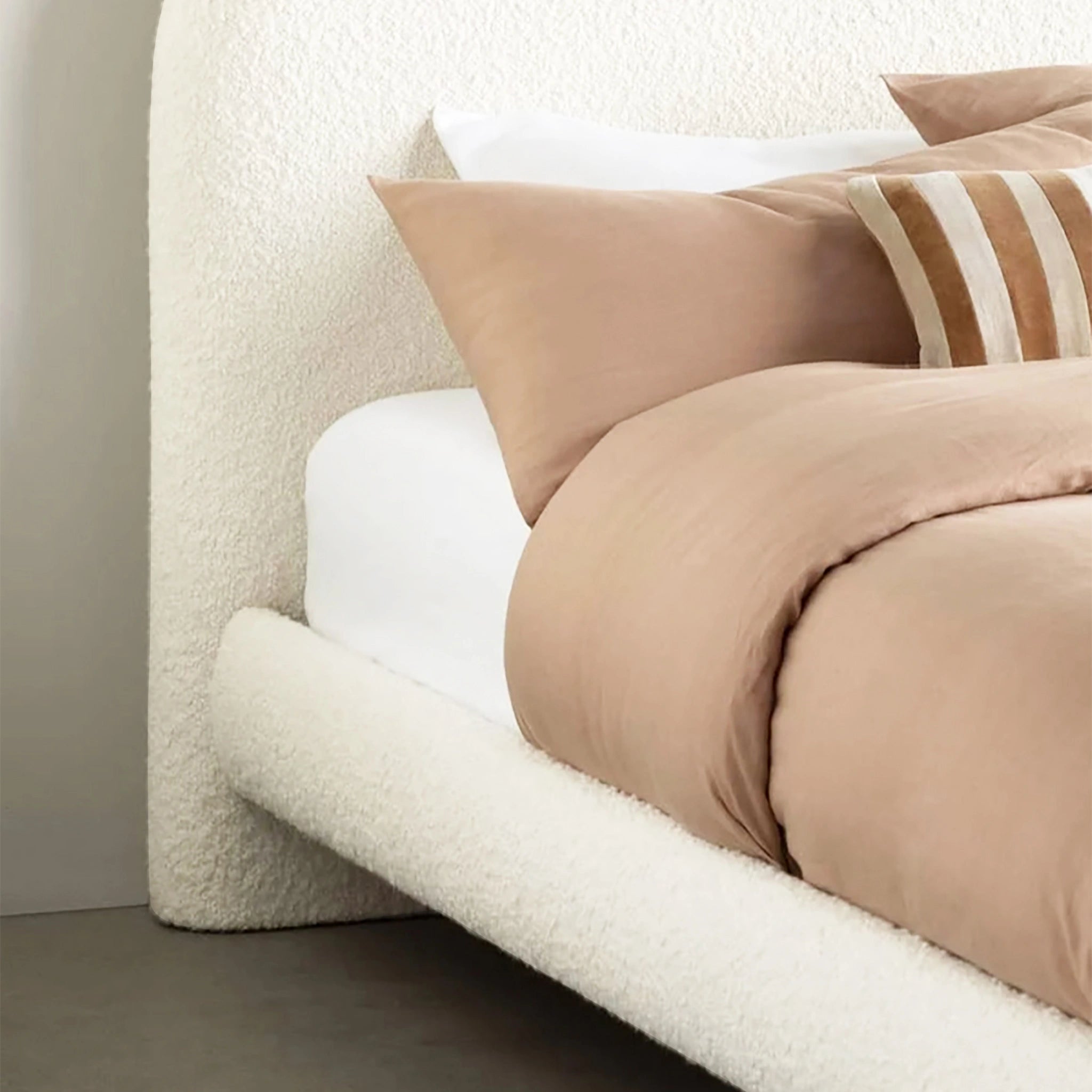The Eva Bed