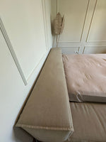 Load image into Gallery viewer, Damien King Size Bed
