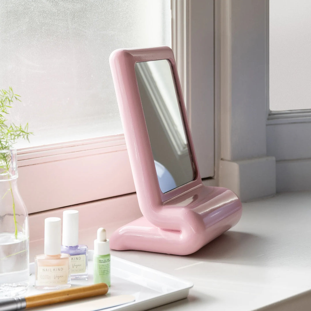 Mirror Vanity Whip Pink – Decorative Polyresin Compact Mirror